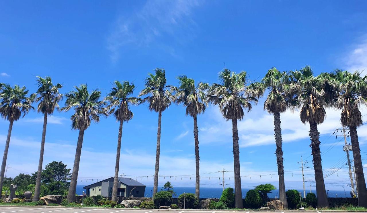Sea Cliff Hotel جيجو المظهر الخارجي الصورة