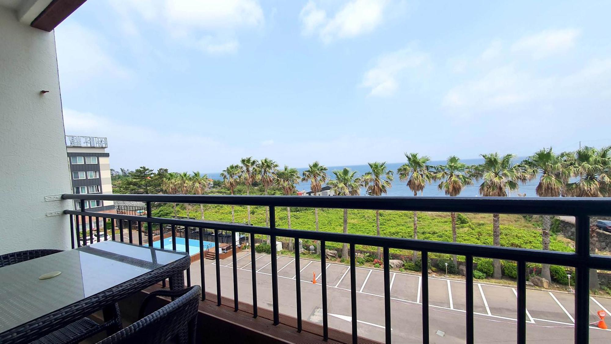 Sea Cliff Hotel جيجو المظهر الخارجي الصورة