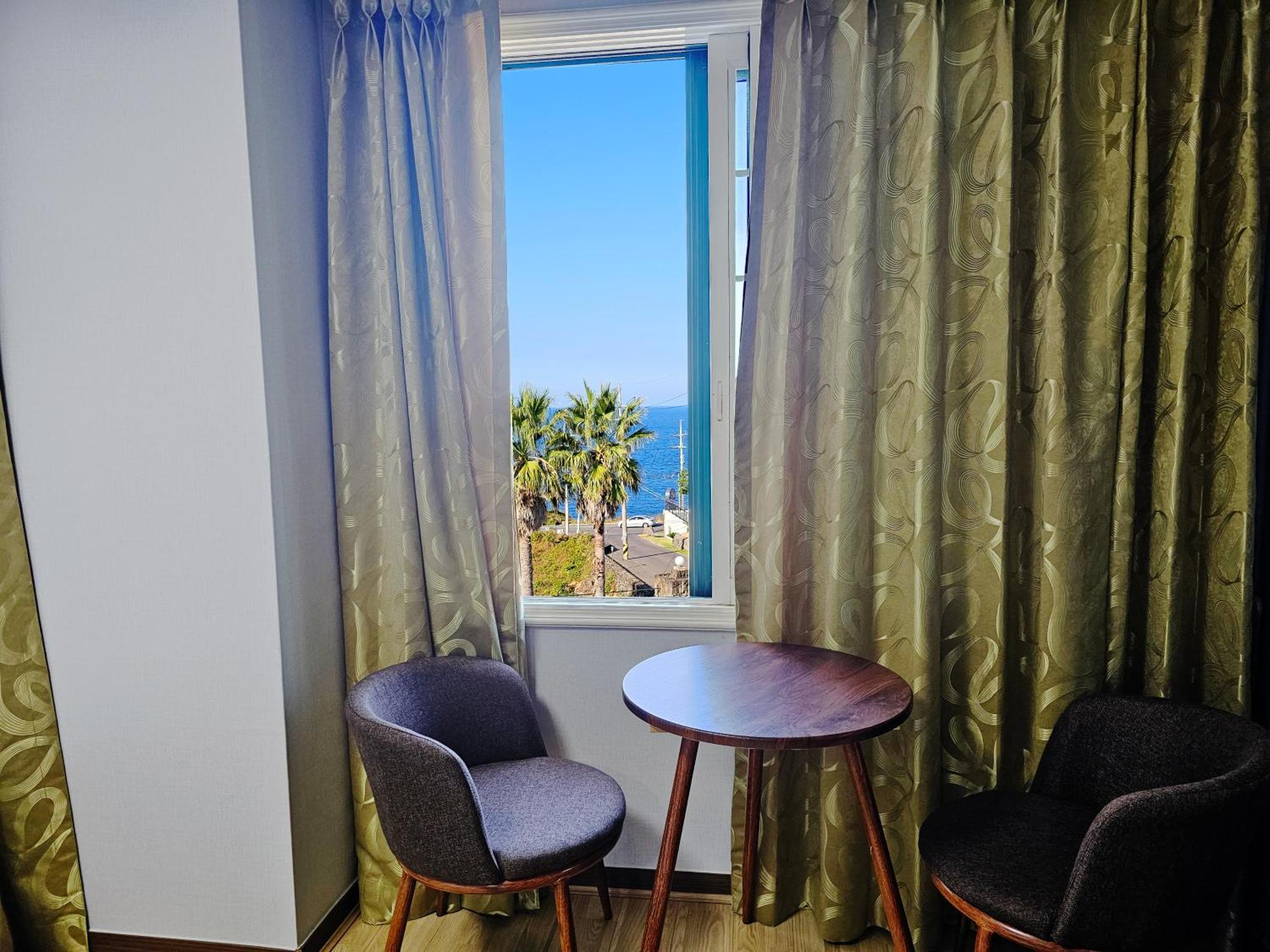Sea Cliff Hotel جيجو المظهر الخارجي الصورة